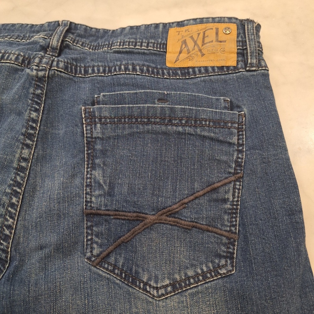 T.K. Axel Jeans Mens 38x32 Blue Straight Leg‎ Stretch Denim Casual Pants Western